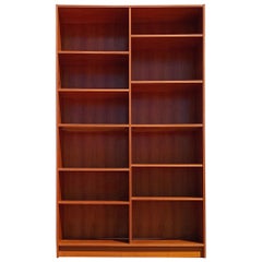 Librería doble de teca estilo danés moderno de mediados de siglo Poul Hundevad