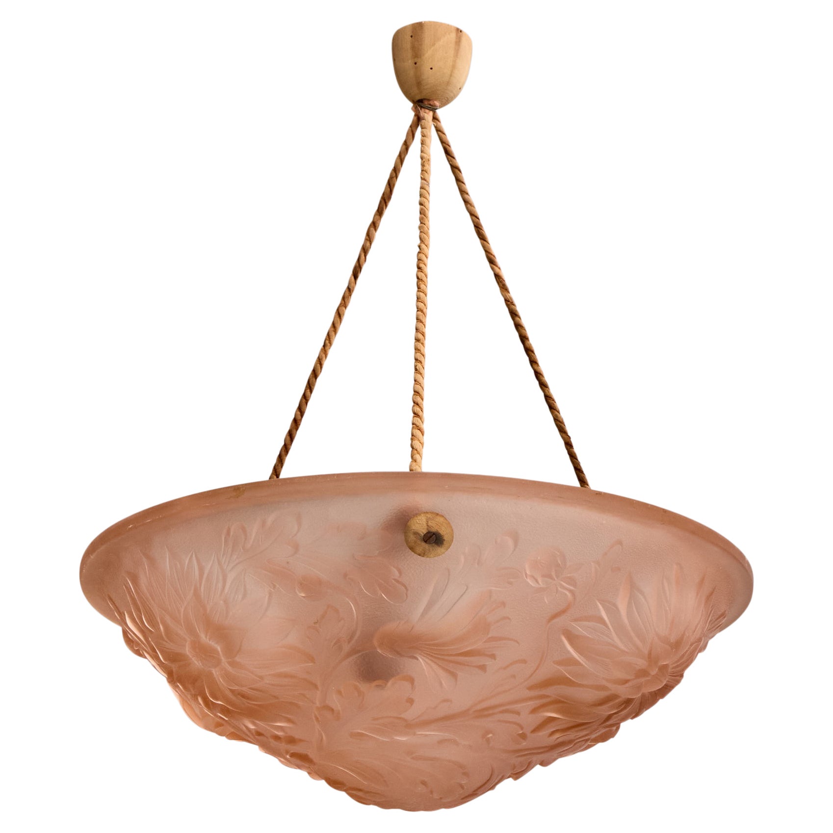 How can you tell if an old lamp is valuable?