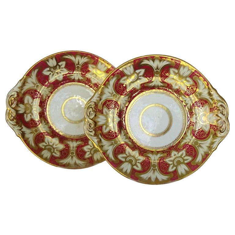 Pair of Victorian Red and Gold plates For Sale at 1stdibs