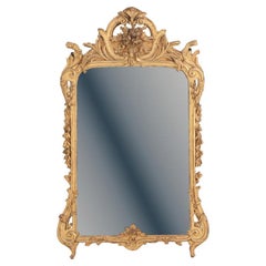 Gran espejo francés de madera dorada tallada, estilo Luis XV, S. XVIII