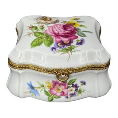 Gran Caja Floral Rectangular de Porcelana Francesa de Limoges