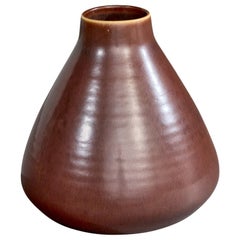 Carl-Harry Stålhane, Vase, Stoneware, Sweden, 1950s