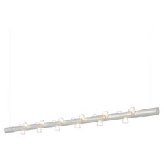 Lampada a sospensione contemporanea Lucy Medium Linear Silver Aluminum di JSPR
