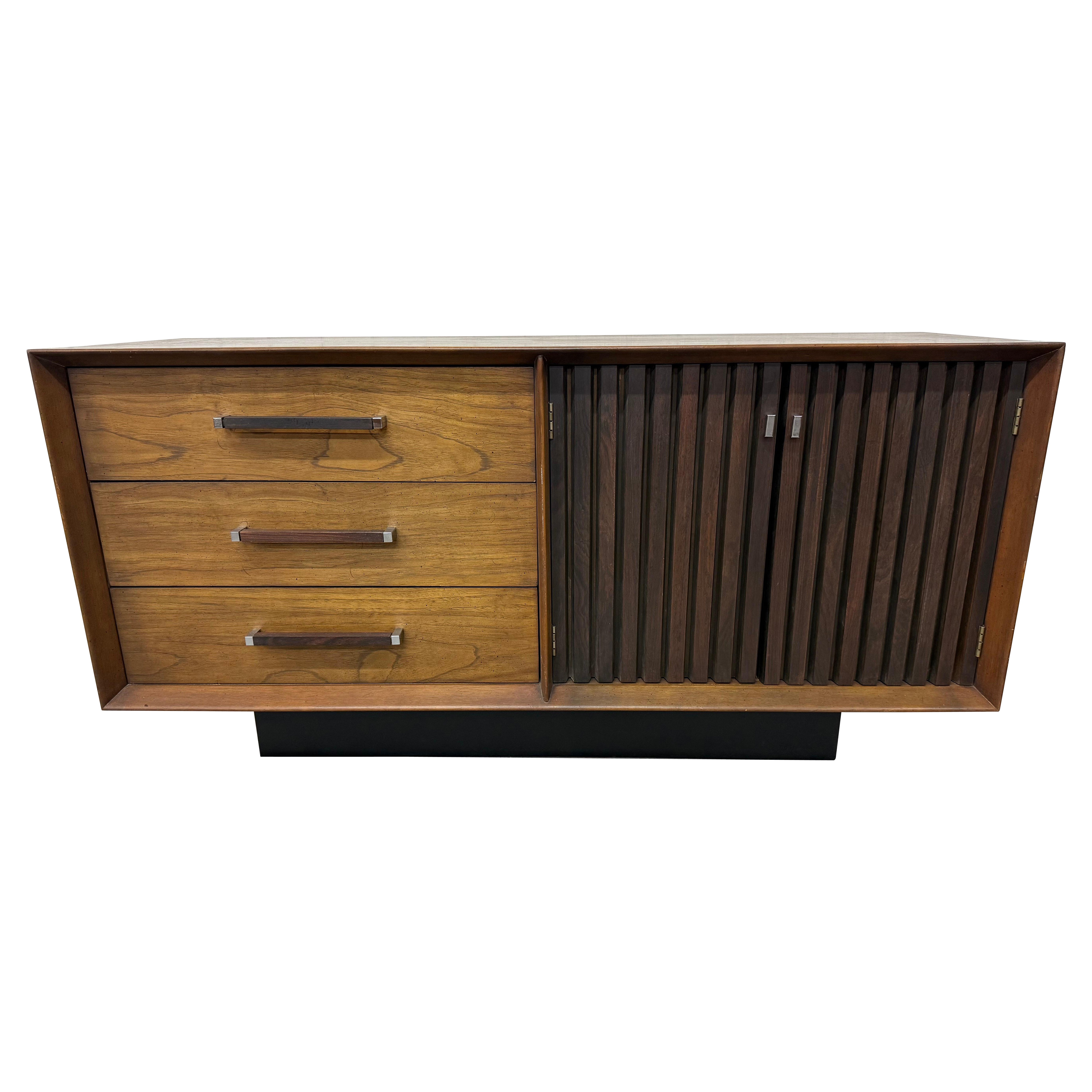 Mid-Century Modern Lane Walnut & Rosewood Sideboard