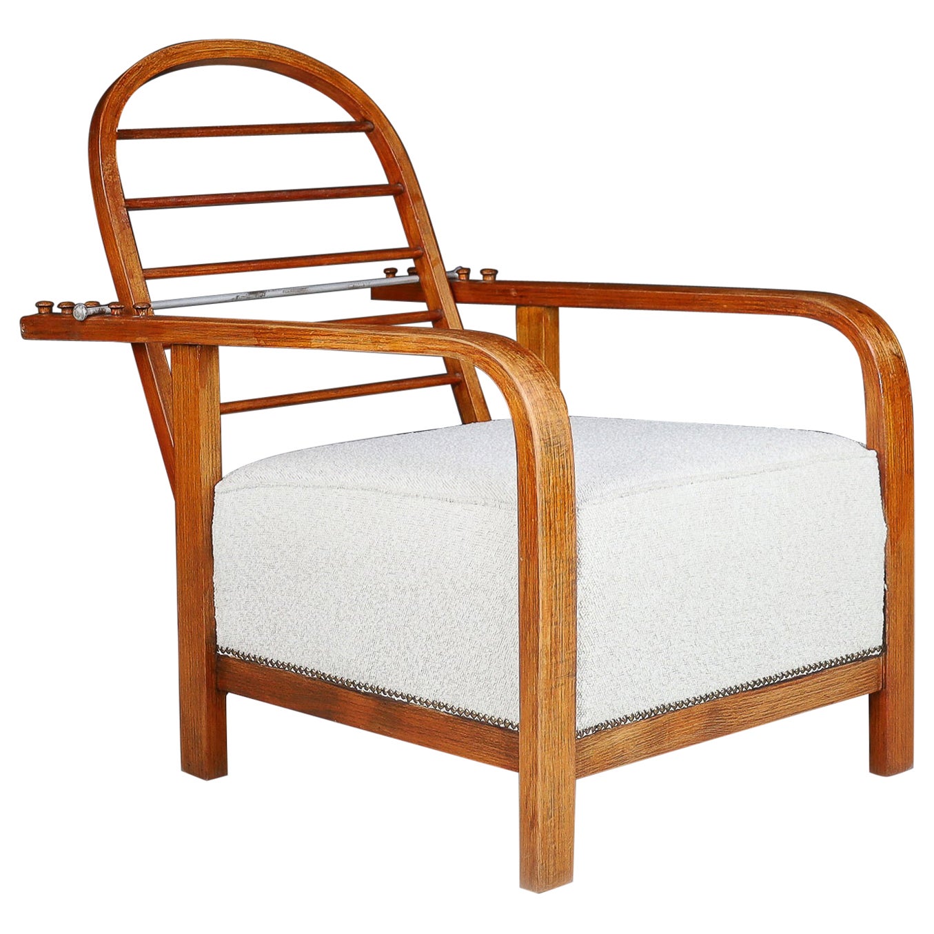 Attributed to Jan Vaněk, Adjustable Bentwood Lounge Chair, Czechia, 1930s