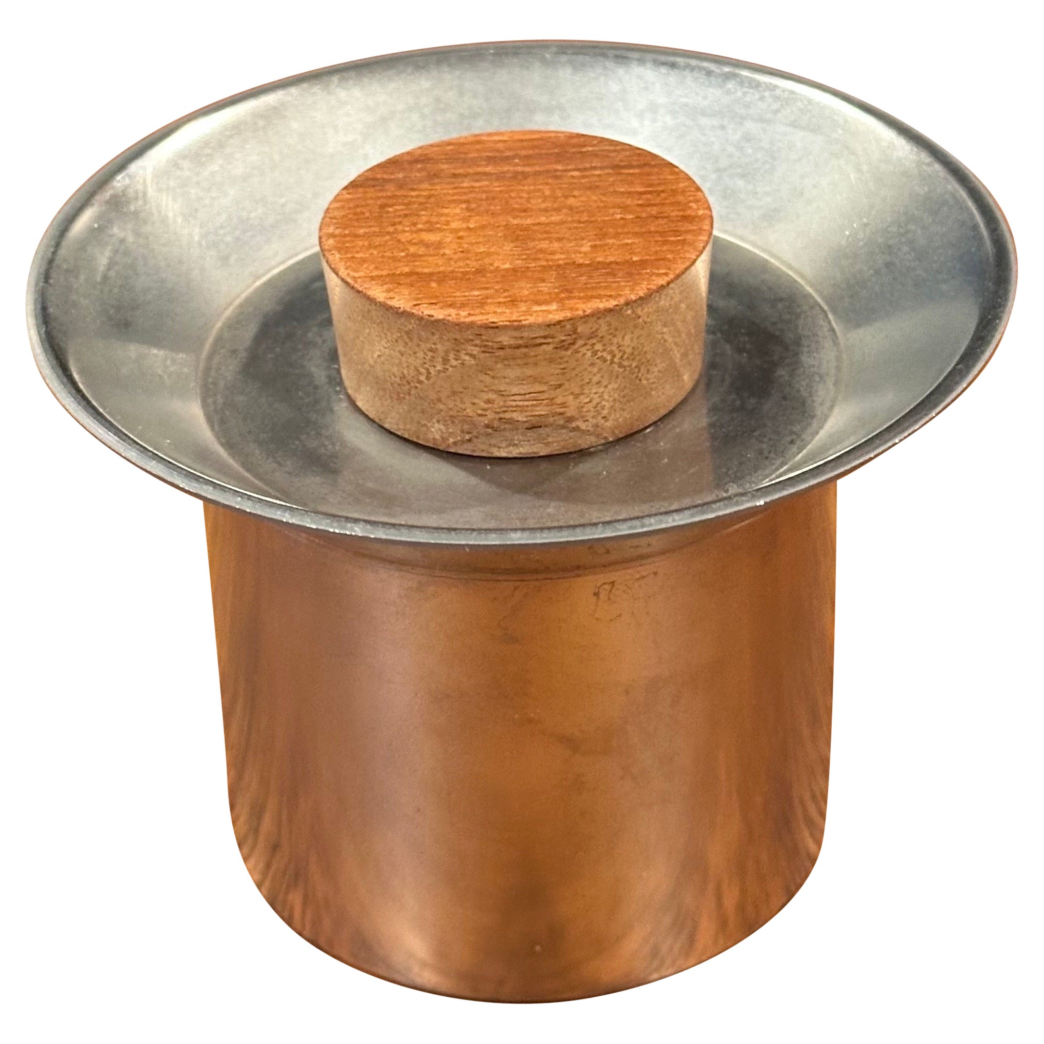 Petite boîte à bijoux moderniste italienne en acier inoxydable avec bouton en teck