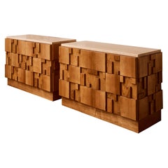 Paire de buffets en bois et pierre de travertin
