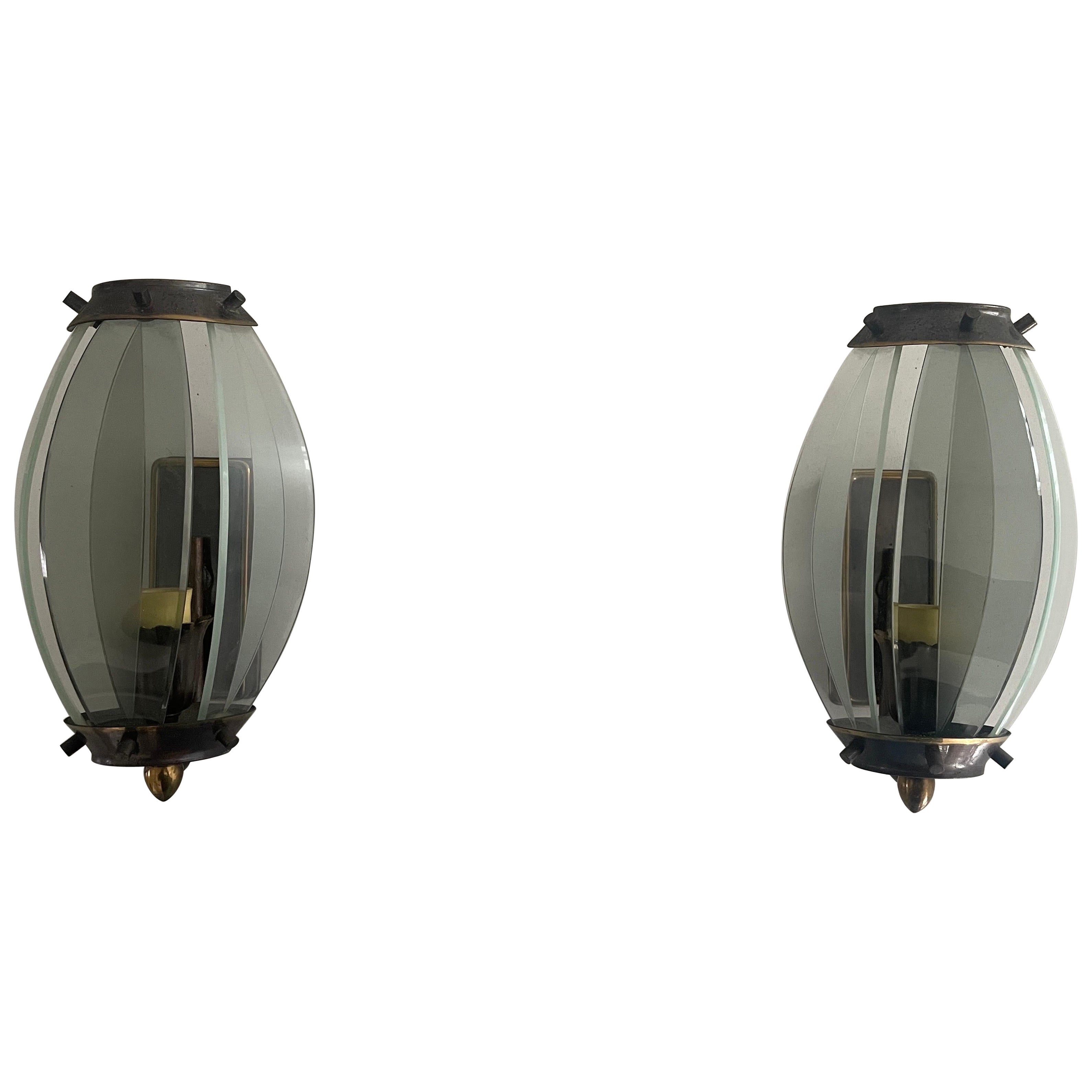 Italian Curved Glass and Metal Set of 2 Sconces, 1950s, Italy