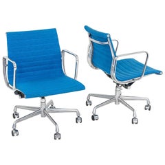 2003 Herman Miller Eames Aluminum Group Management Desk Chairs in Blue Fabric