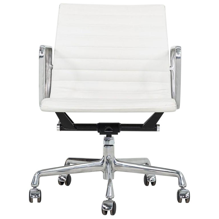 2023 Herman Miller Eames Aluminum Group Management Desk Chair in White Leather