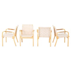 Set di quattro sedie da pranzo degli anni '70 di Alvar e Aino Aalto per Artek Model 45