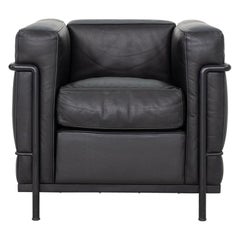 2000er Jahre Le Corbusier für Cassina LC2 Kleiner Clubsessel aus schwarzem Leder