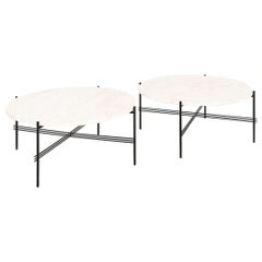 2024 GamFratesi para GUBI TS Mesa baja de exterior con tapa de travertino blanco neutro