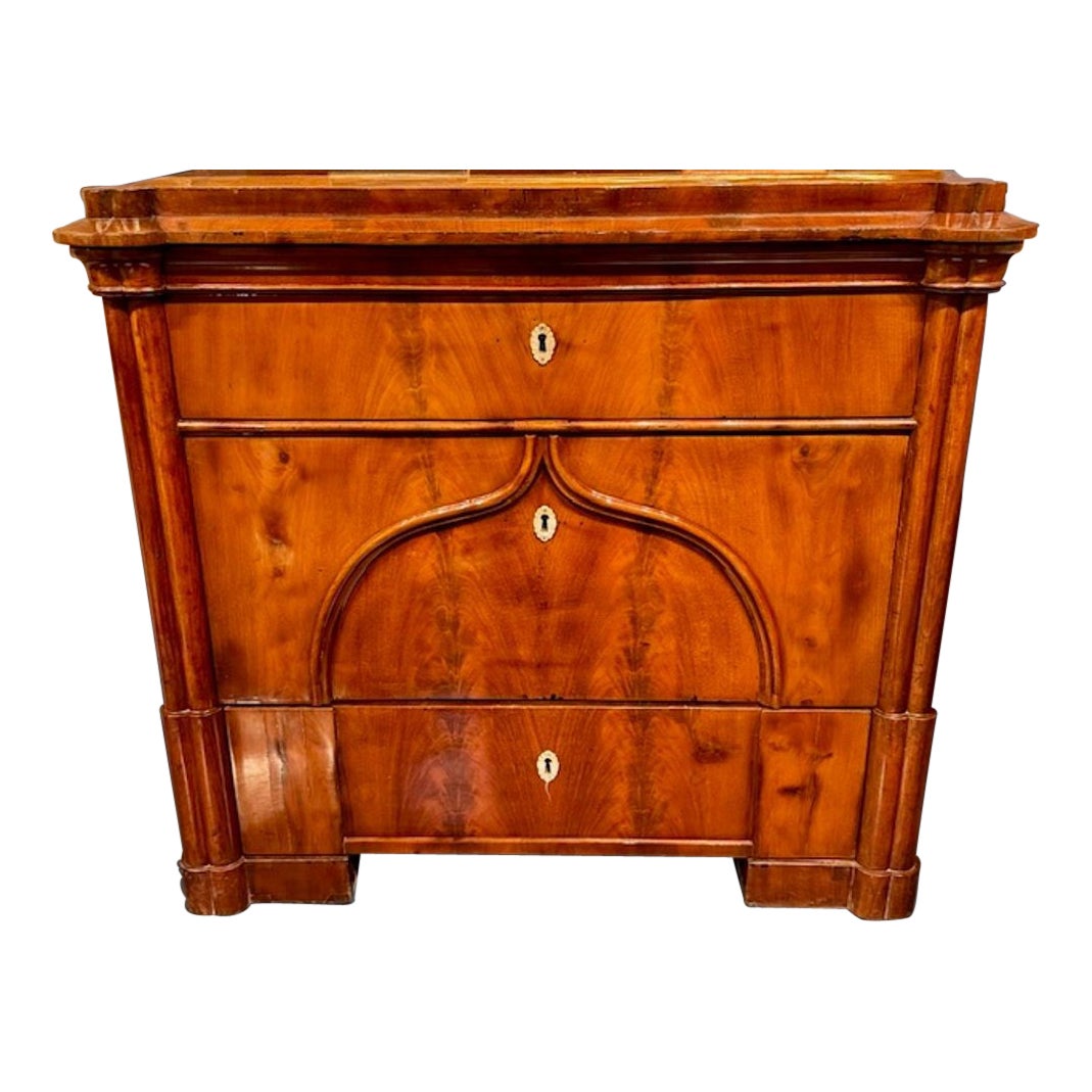 19th Century German Walnut Biedermeier Commode