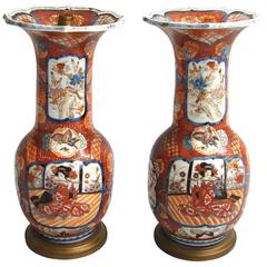 Antique Pair of Japanese Vases Decorated with Kabuki Figures and Samurai Warriors