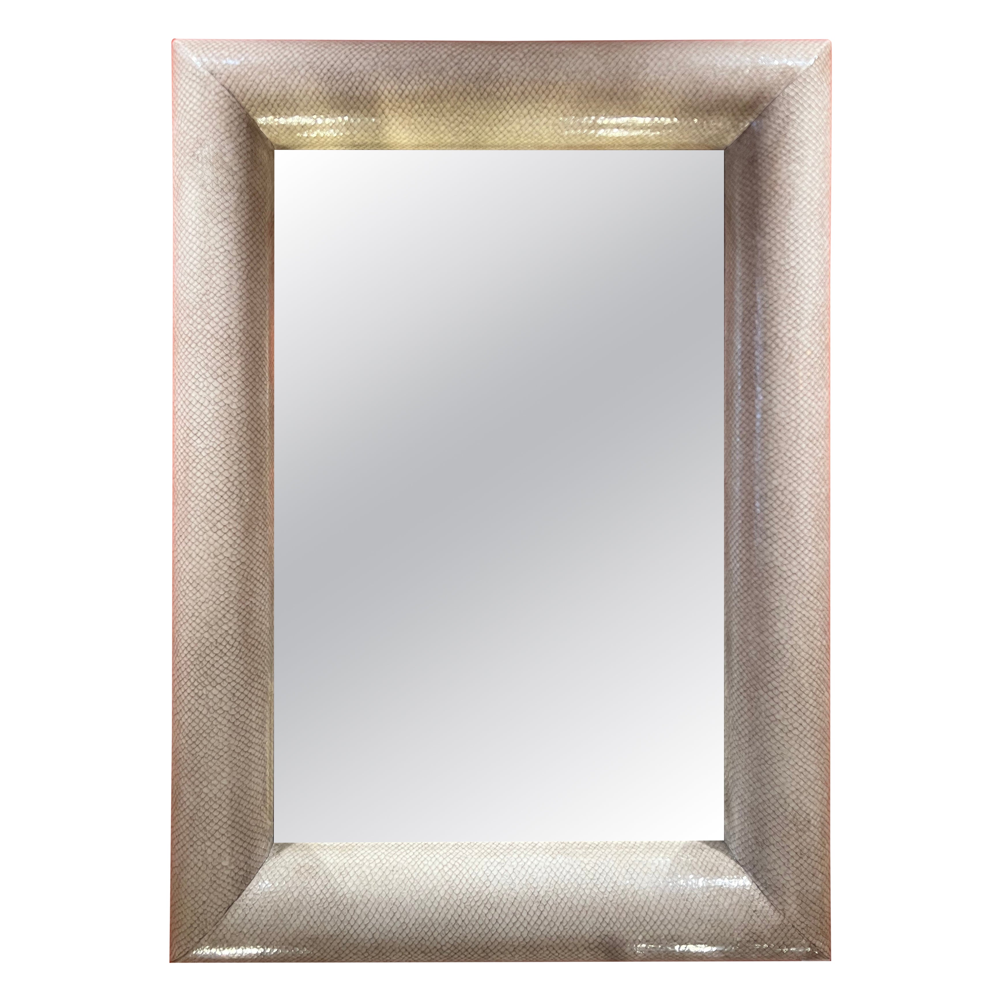 Miroir rectangulaire en fausse peau de serpent Karl Springer, 1970, style Hollywood Regency en vente