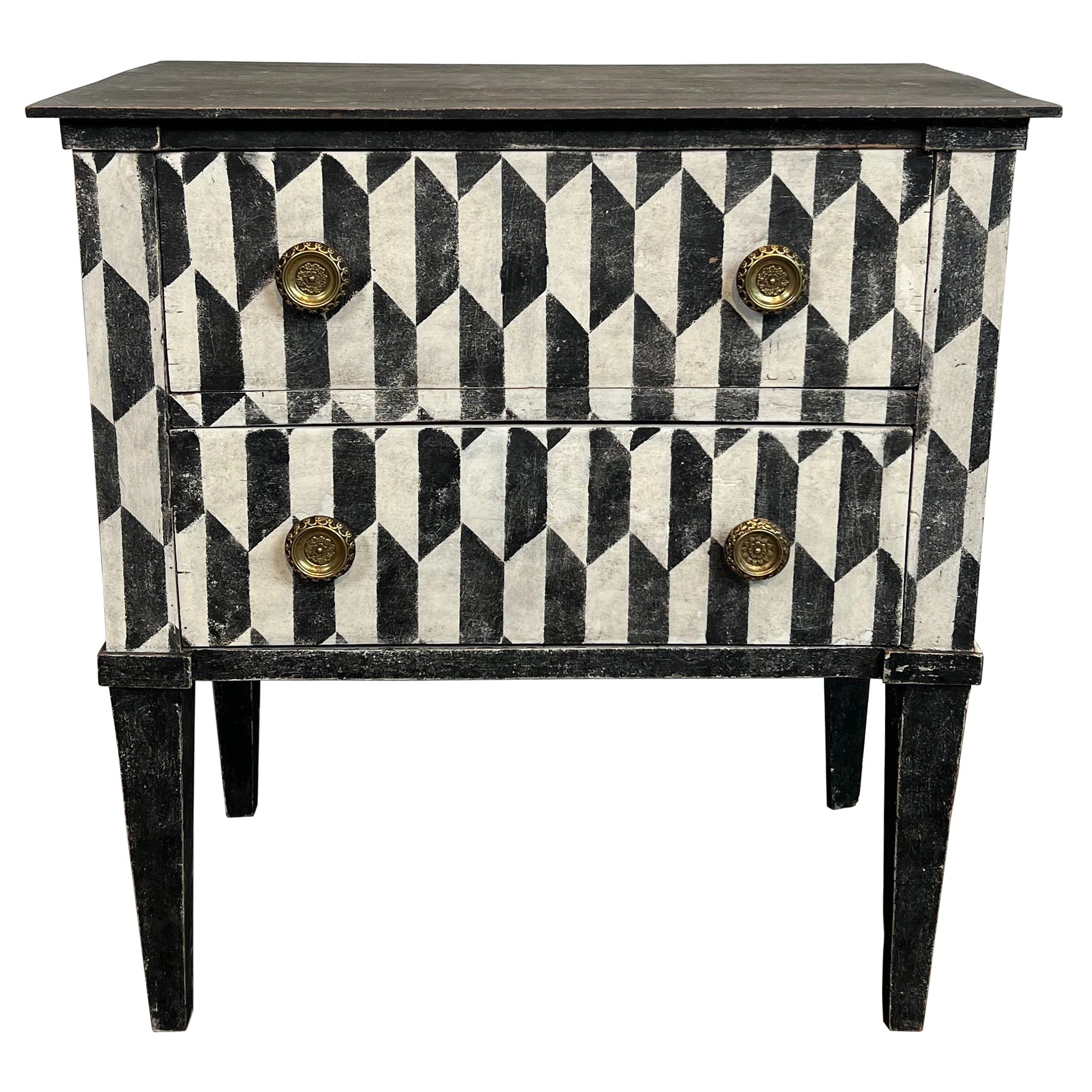 Small Italian Chest of Drawers Patinated with a Trompe-L'Oeil Painting
