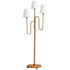 Schwedische Designerin, Stehlampe, Eiche, Messing, Stoff, Schweden, 1940er Jahre
