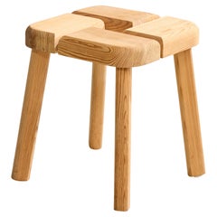 Finnischer Designer, Hocker, Kiefernholz, Finnland, 1970er Jahre