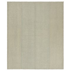 Rug & Kilim's Contemporary Kilim mit strukturierten cremefarbenen, beigen und blauen Streifen