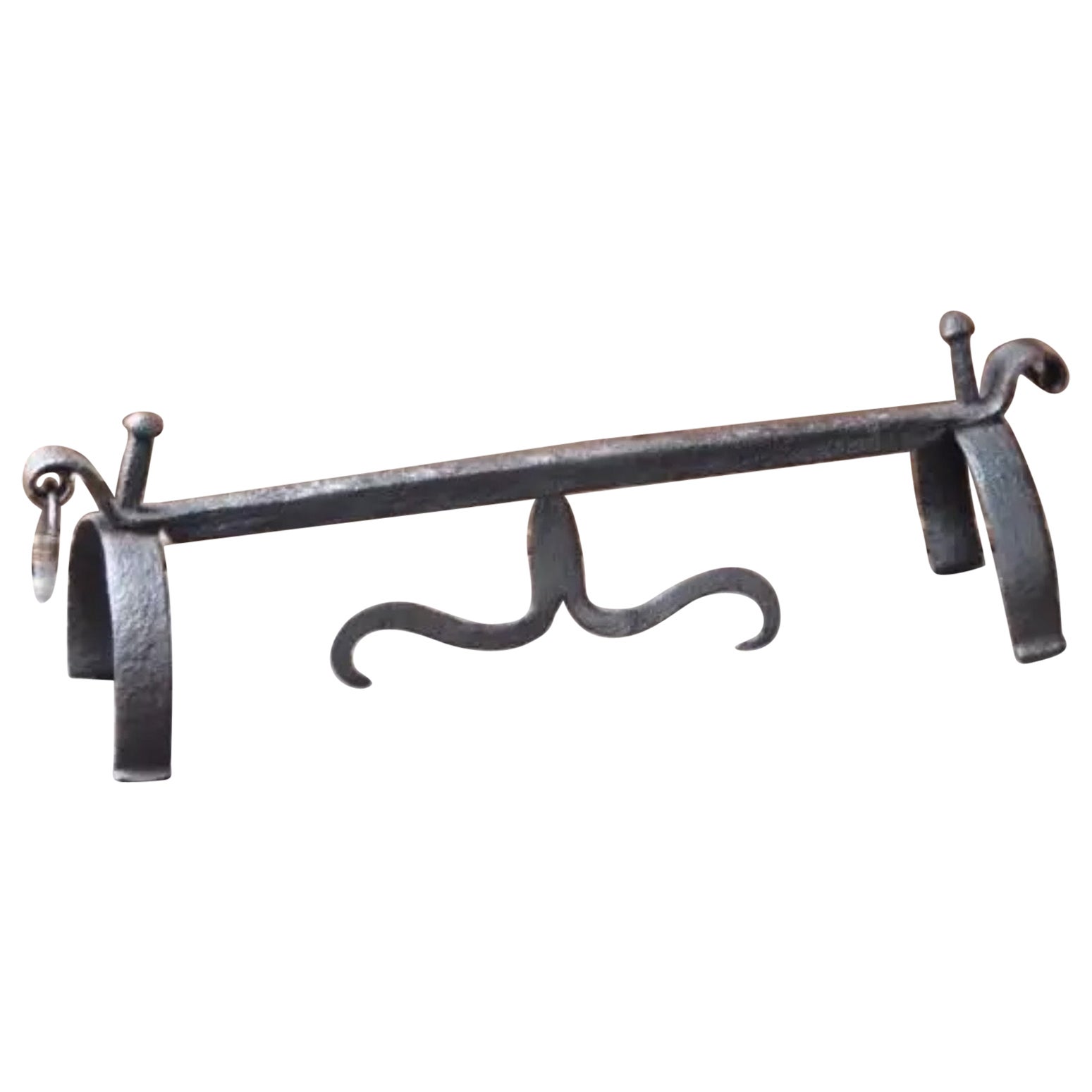 Reste gothique pour outils de cheminée, 17ème siècle