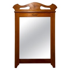 Espejo modernista de estilo Art Nouveau