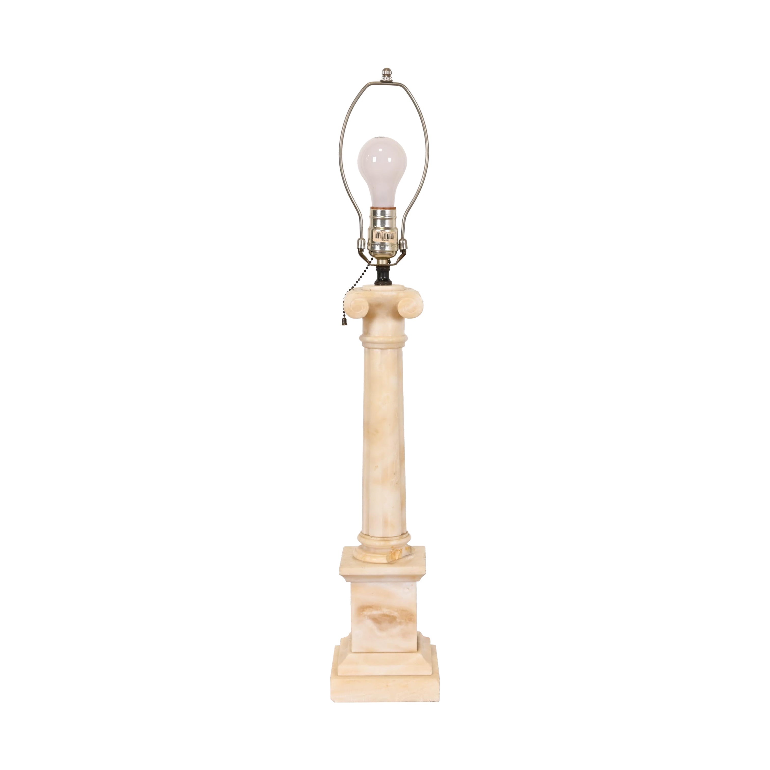 Lampada da tavolo alta a colonna in marmo di Carrara in stile neoclassico italiano, CIRCA 1960