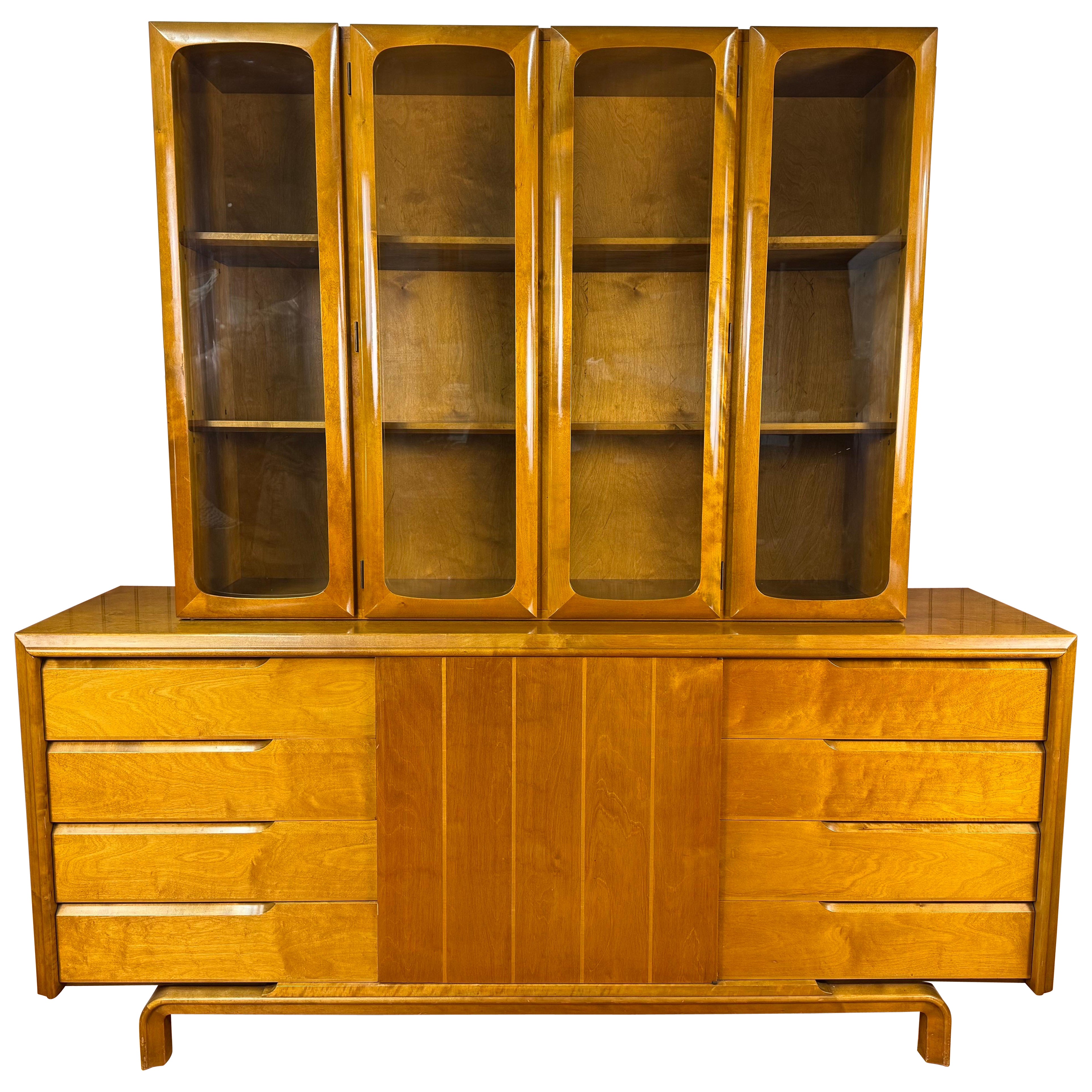Credenza sueca de cristal Edmond J. Spence de mediados de siglo