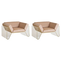 Italian Modern Lucite Lounge Chair in Light Caramel Alpaca, 1970s - 2 Available