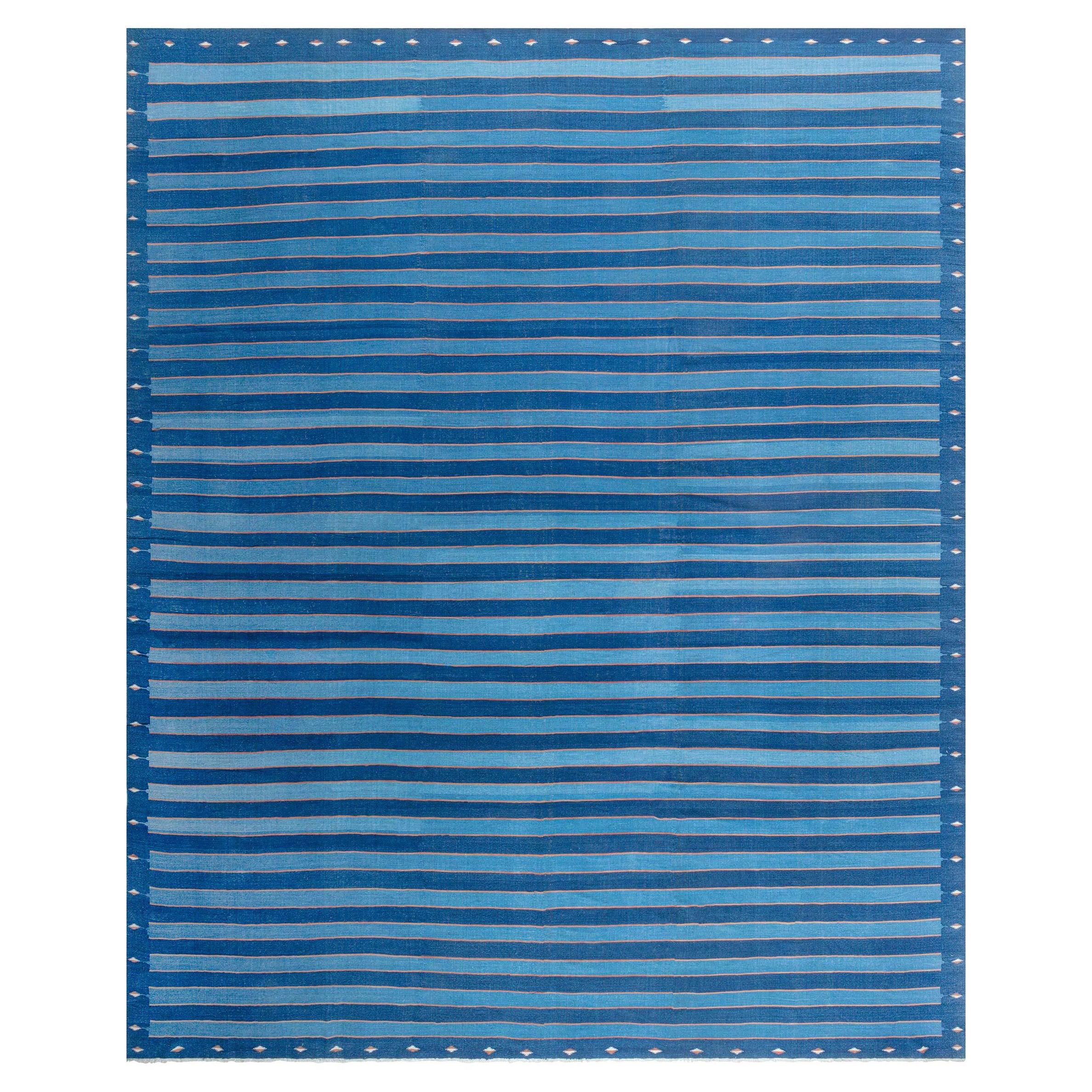 Doris Leslie Blau gestreifter indischer Dhurrie-Teppich im Vintage-Stil