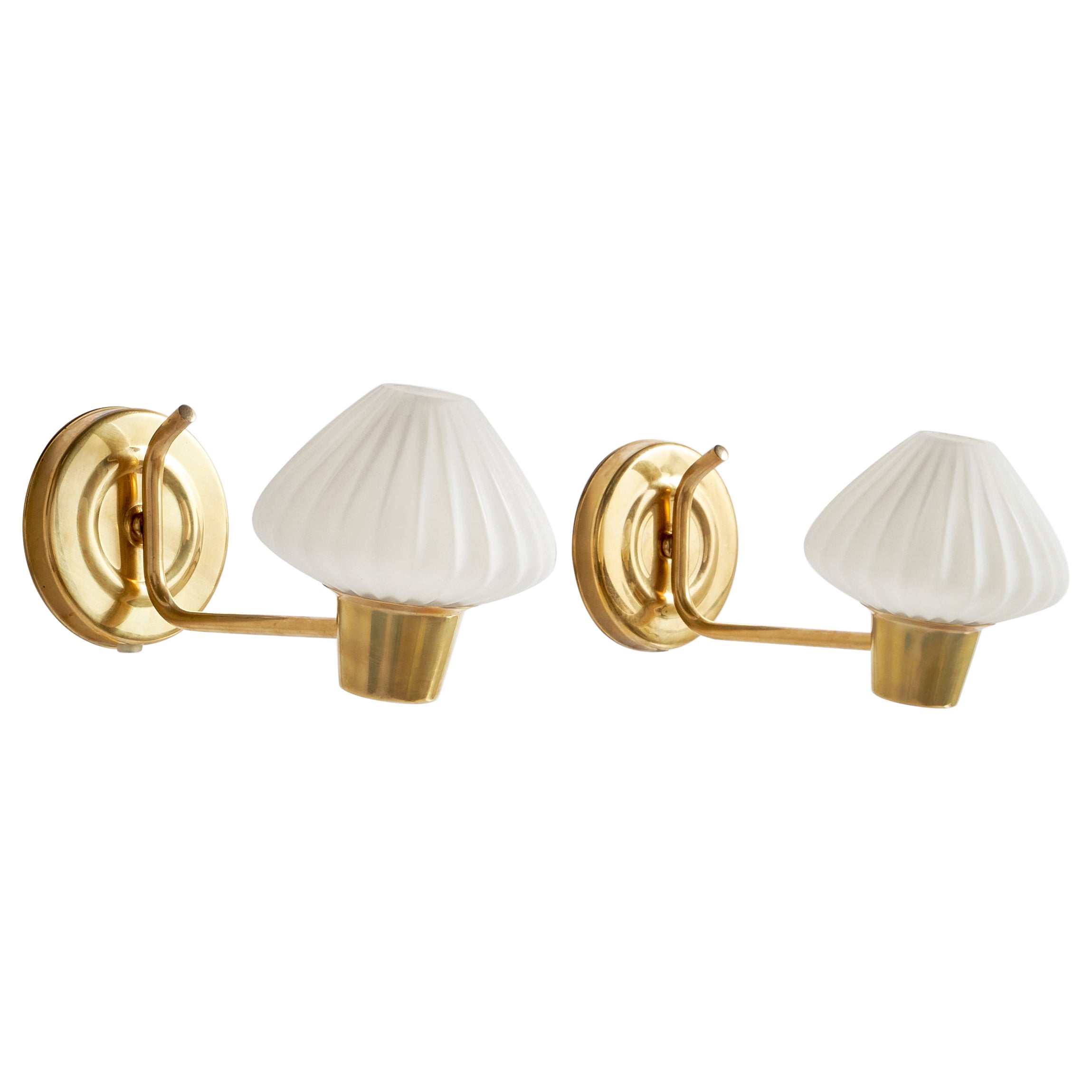 Schwedischer Designer, Wandleuchten, Messing, Glas, Schweden, 1970er Jahre