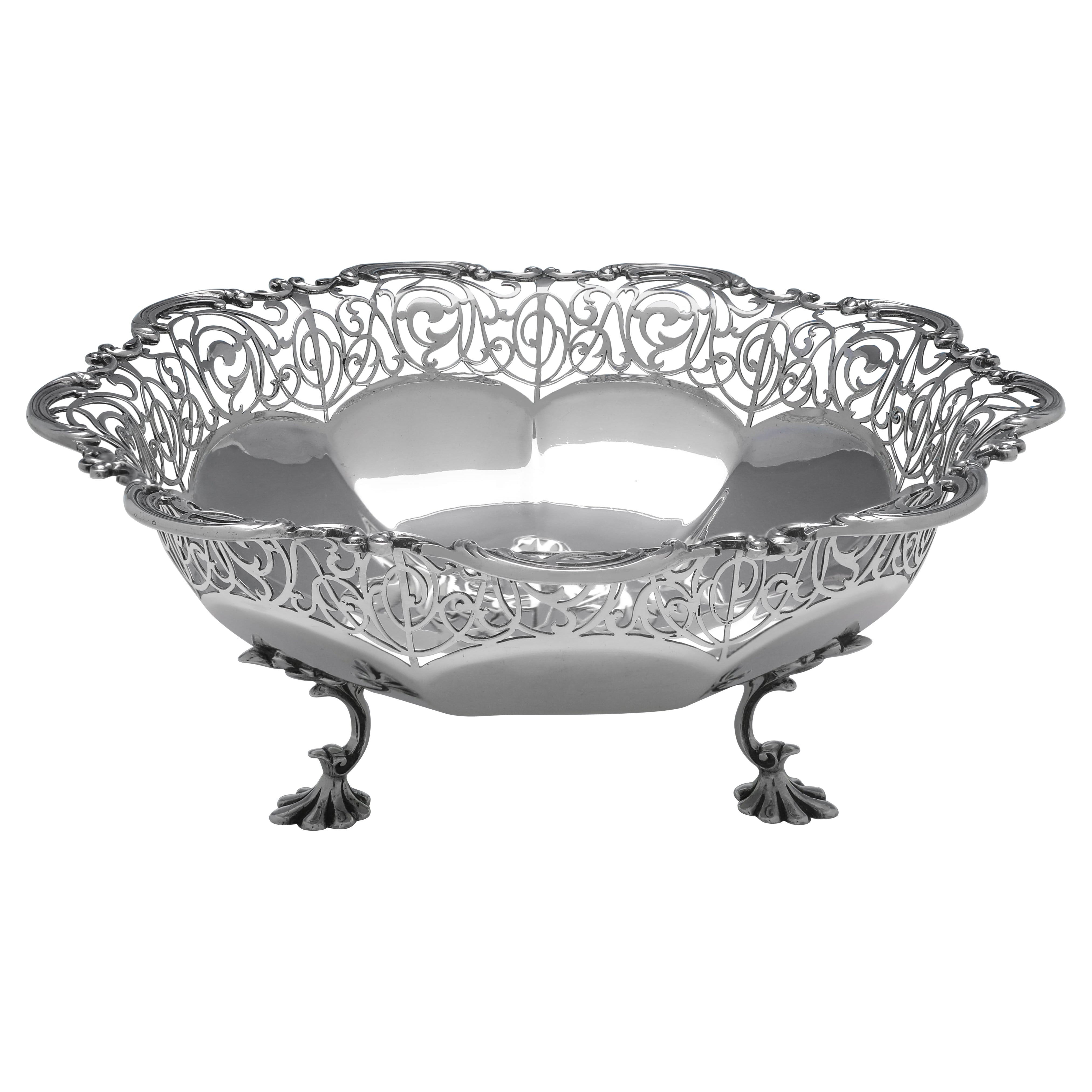Antike Schale aus Sterlingsilber, hergestellt von James Dixon & Sons im Jahr 1913