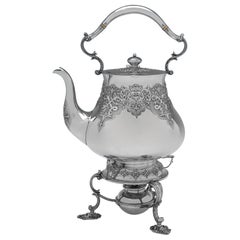 Viktorianischer verschnörkelter Teekessel aus Sterlingsilber von Robert Hennell IV aus dem Jahr 1871