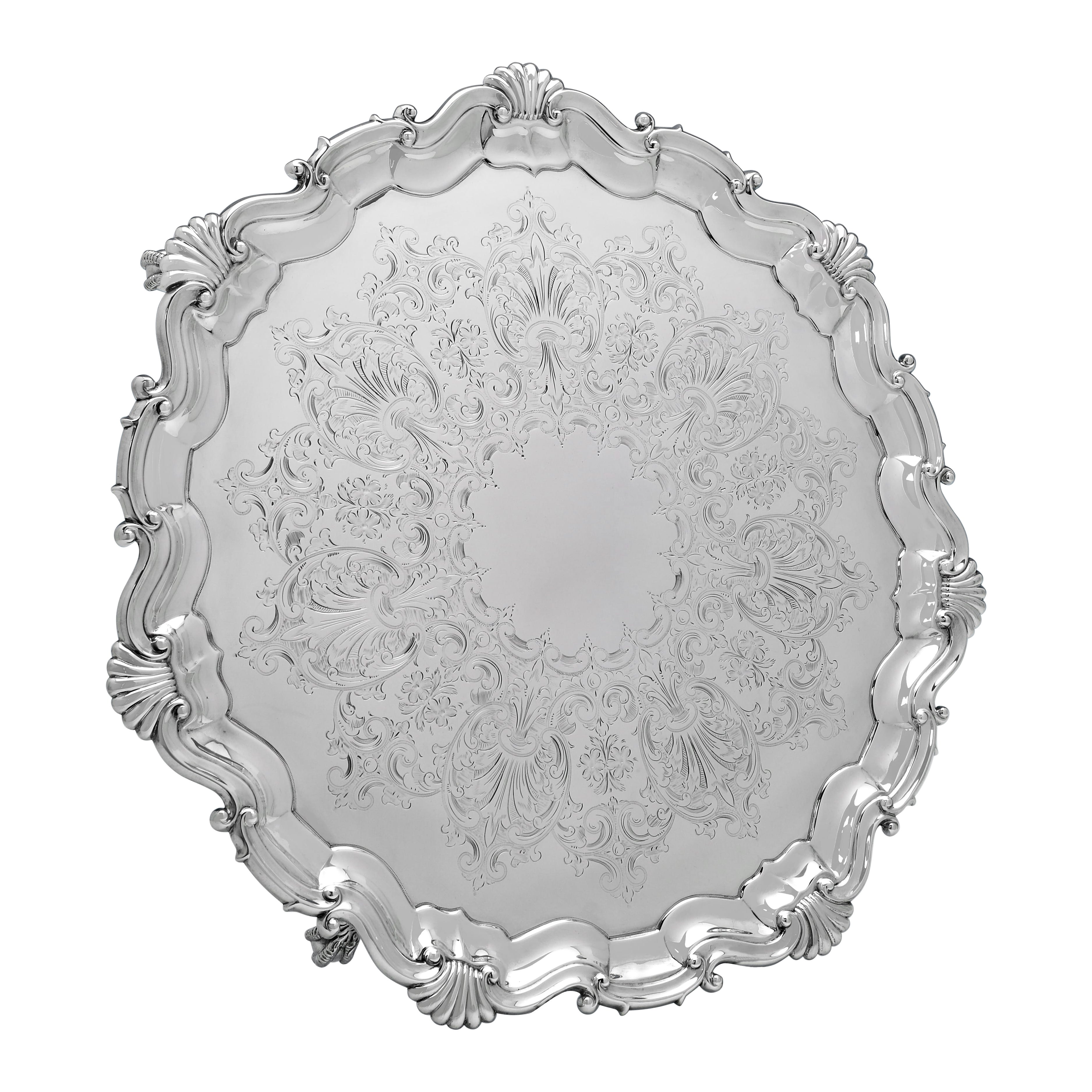 Salvilla eduardiana de plata esterlina ornamentada fabricada en Londres en 1906