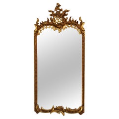 Antique Mirror italien en bois doré sculpté de style Rococo, fin du 19ème siècle.