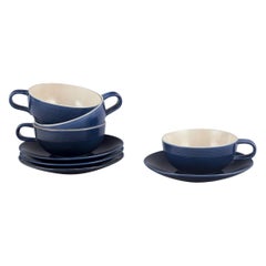 Gertrud Lönegren para Rörstrand. Juego de cuatro tazas de té y platillos "Blå Blanche