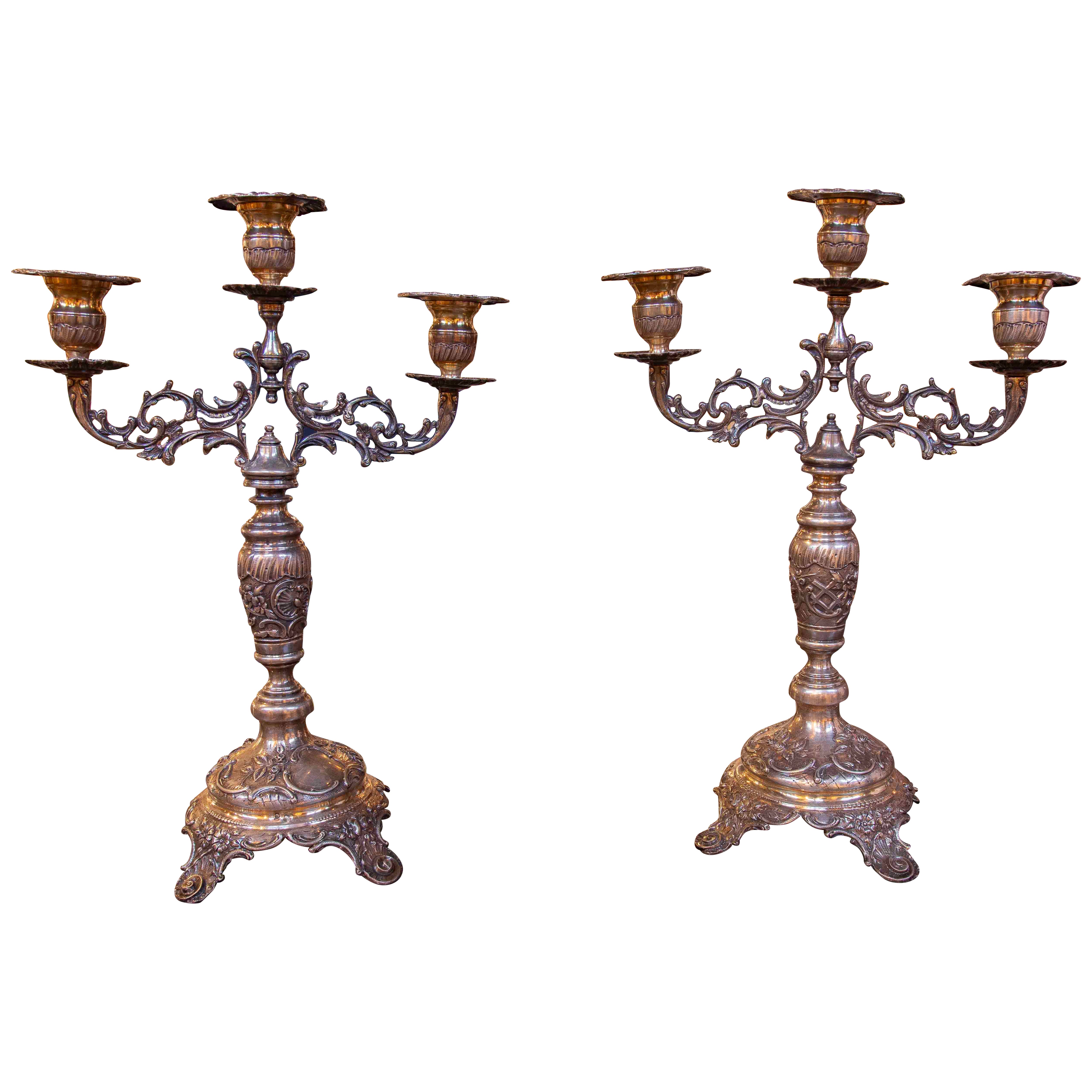 Chandeliers baroques des années 1950 à cinq lumières en bronze dans les tons argentés