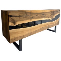 Handgefertigte rustikale Konsole, Epoxidharz-Fernseher, Sideboard aus schwarzem Nussbaum