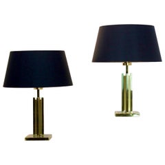 Paire géométrique de lampes de table The Moderns en laiton