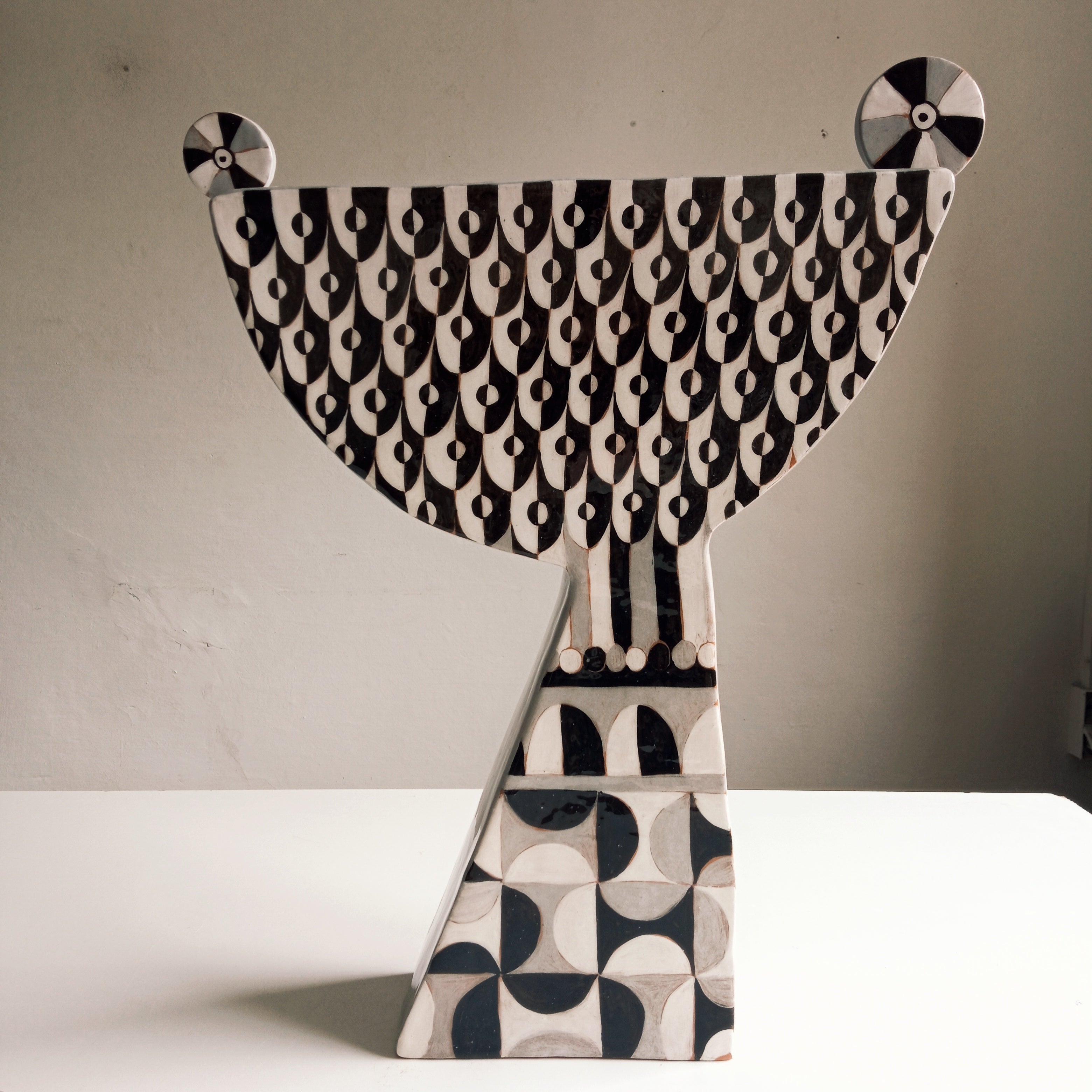 Mediterranea 2 - Vase en terre cuite - 21e siècle - par Chiara Berta Artiste