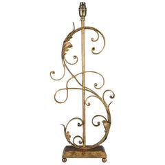Lampe de table sur mesure forgée à la main par un designer