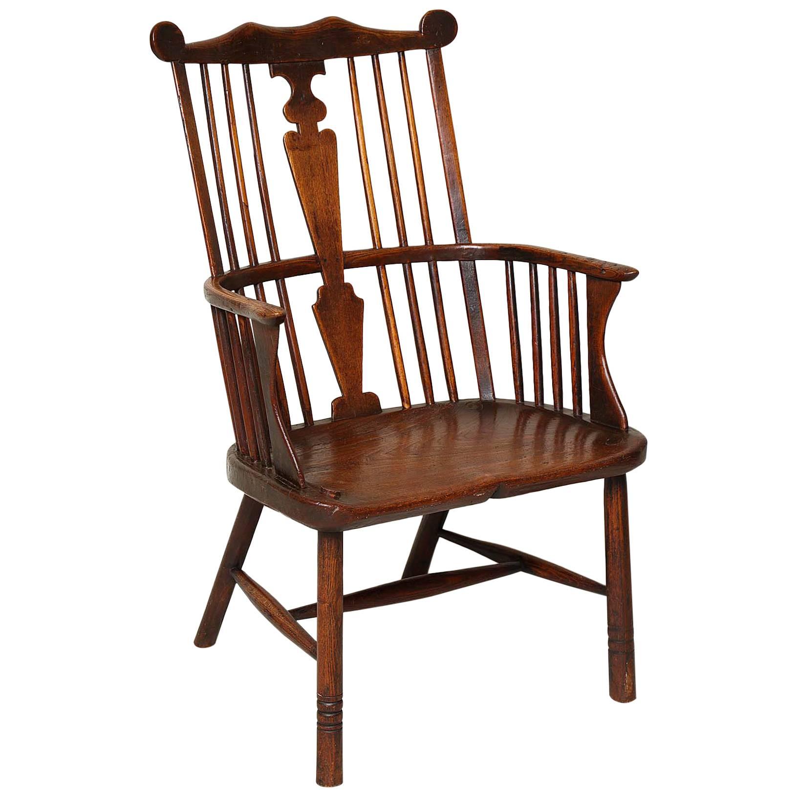 18th Century English Comb Back Windsor Chair