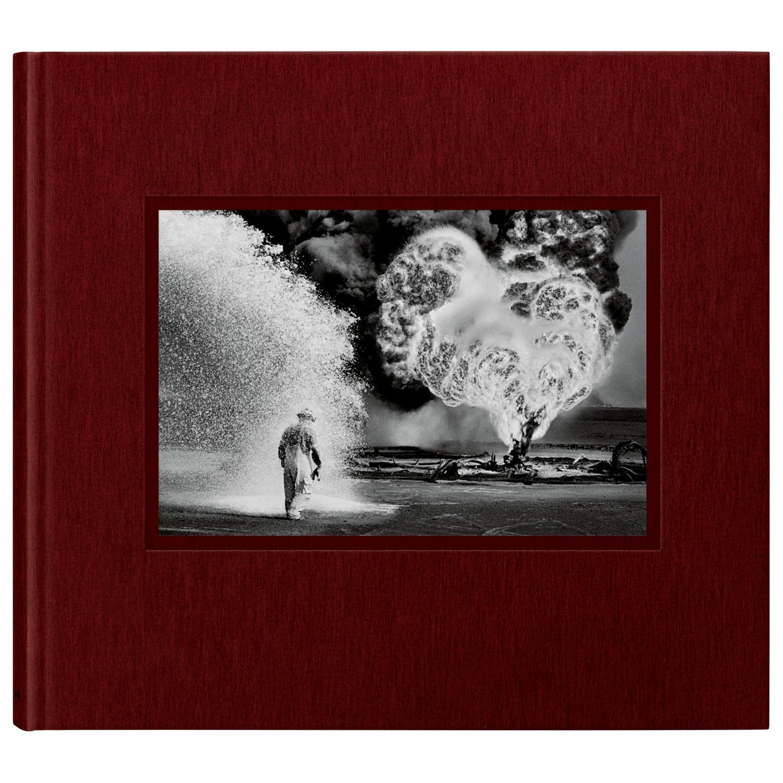 Sebastião Salgado. Koweït. Un désert en feu. Édition limitée, livre signé
