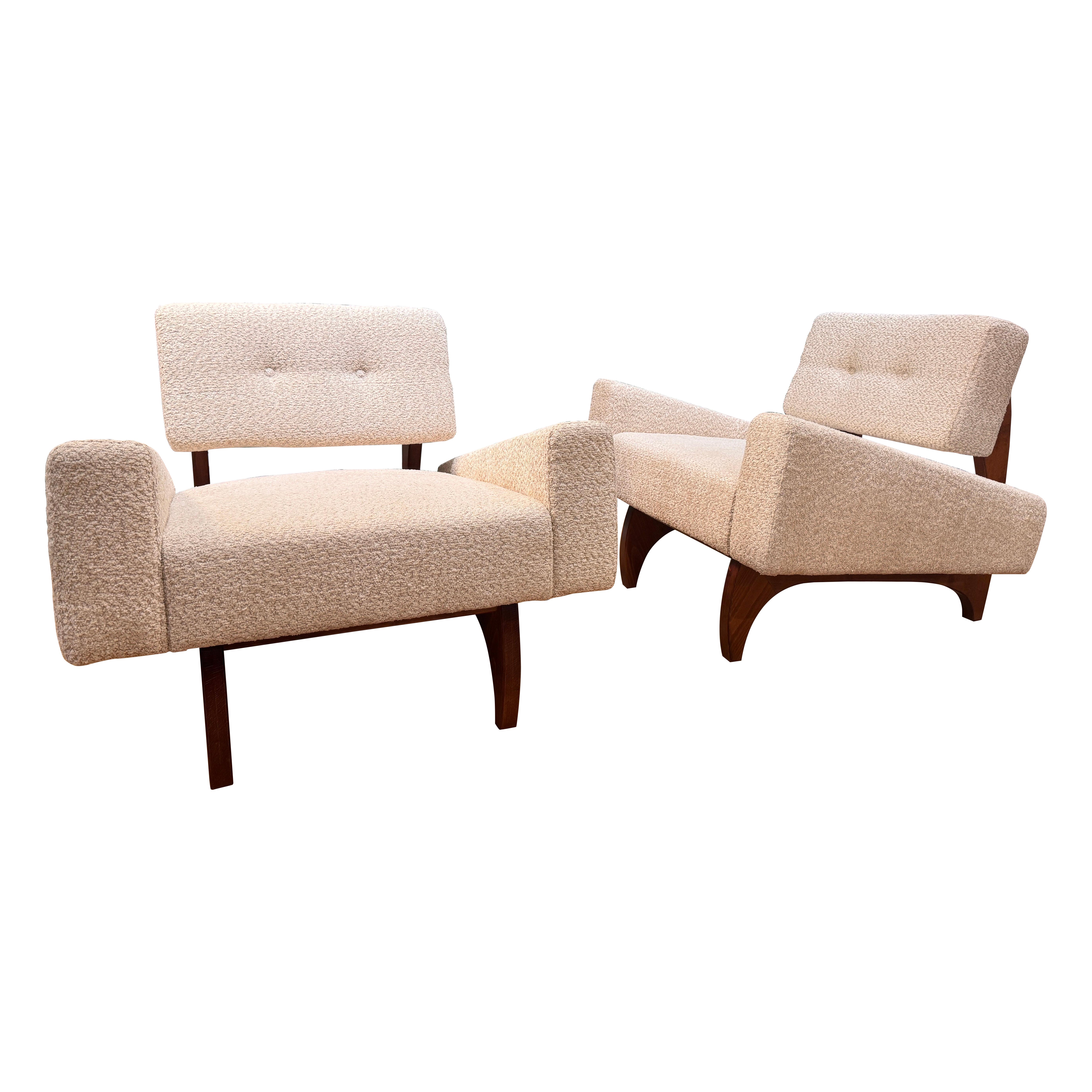 Pareja de sillones de los años 60 en suave boucle en venta