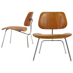Ein Paar Eames LCM Lounge Chairs aus Teakholz von Herman Miller