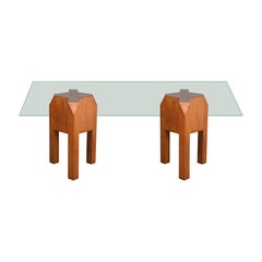 Pareja masiva de bases de mesa brutalistas italianas de madera maciza de cerezo, Italia Años 70