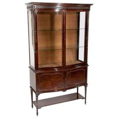 Fine Quality Edwardian Serpentine Shaped Display Cabinet