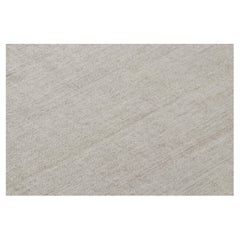 Rug & Kilim’s Plain Modern Rug in Solid Silver-Gray Tone-on-Tone