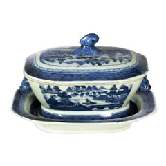 Antique Miniature Tureen and Platter Chinese Blue Canton Porcelain, 19th Century