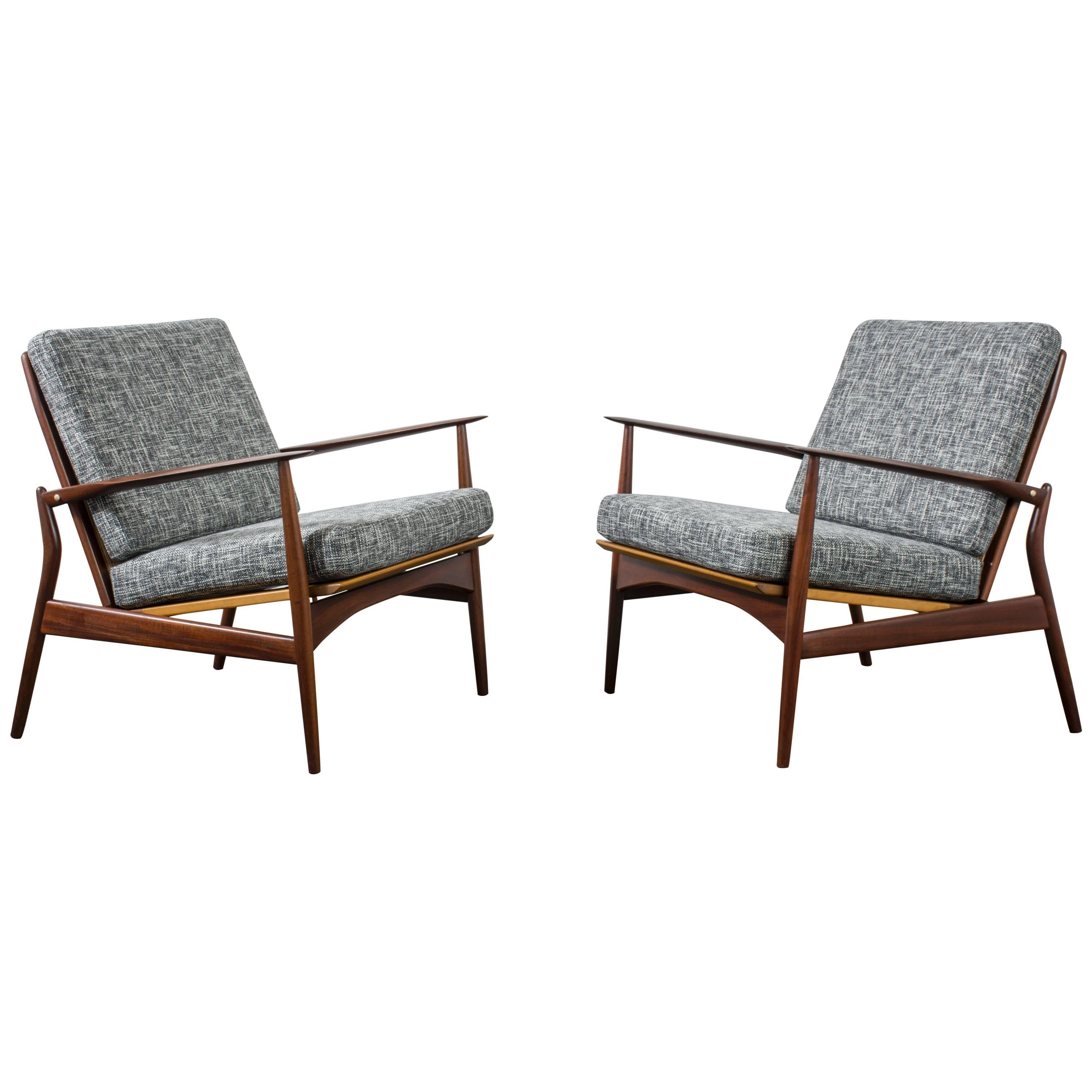 Pair of Danish Modern 'Spear' Lounge Chairs by Ib Kofod-Larsen